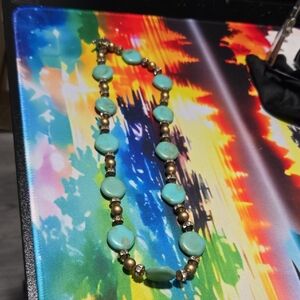 Elegant Turquoise and Gold Necklace